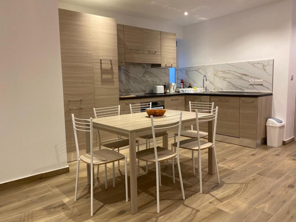 Ferienwohnung Sliema Living Exterior foto